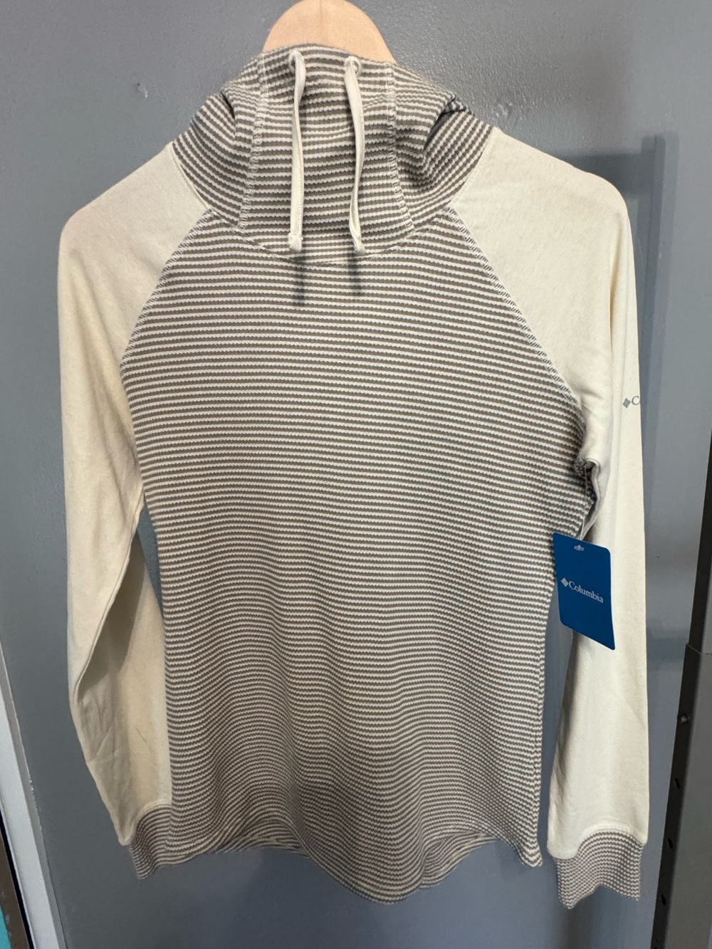 NWT Columbia Women's Cream and Taupe Gray Striped Hooded Sweater